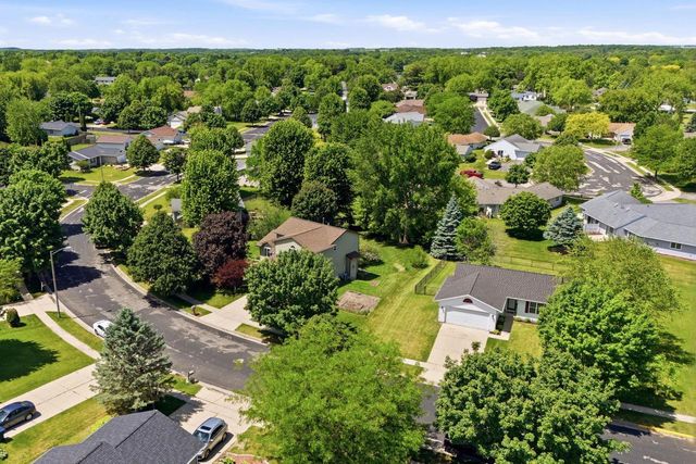 626 Meadowview Lane, Marshall, WI 53559