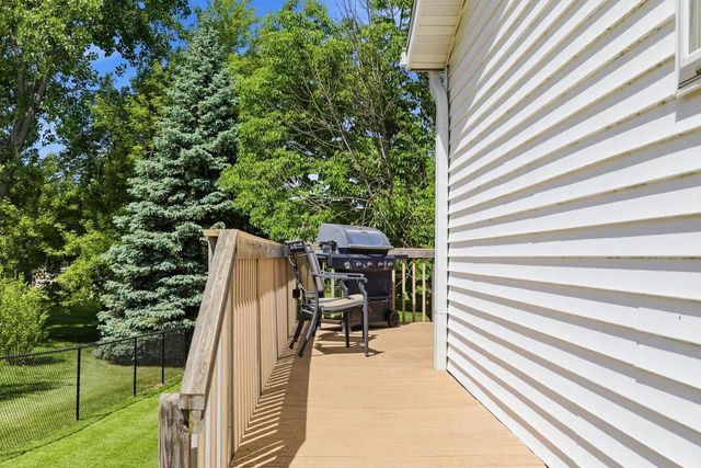 626 Meadowview Lane, Marshall, WI 53559