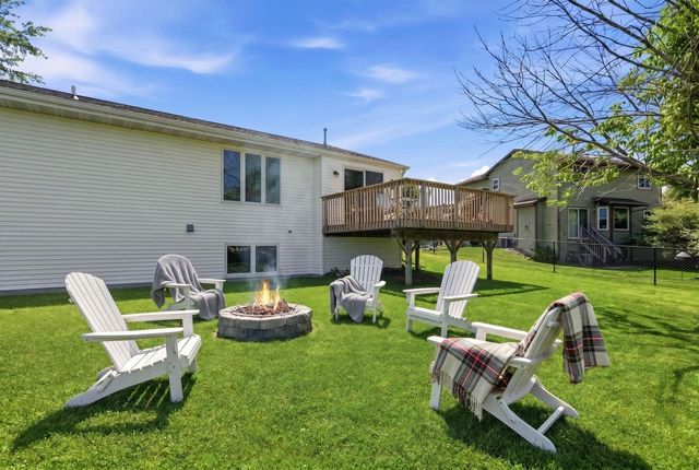626 Meadowview Lane, Marshall, WI 53559