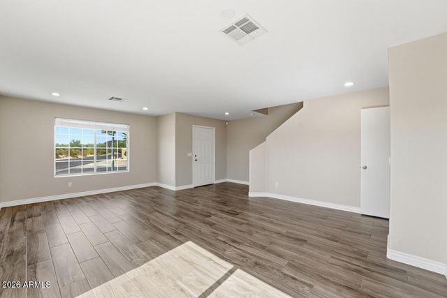 3165 W ZACHARY Drive, Phoenix, AZ 85027