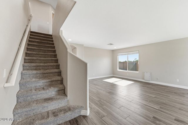 3165 W ZACHARY Drive, Phoenix, AZ 85027