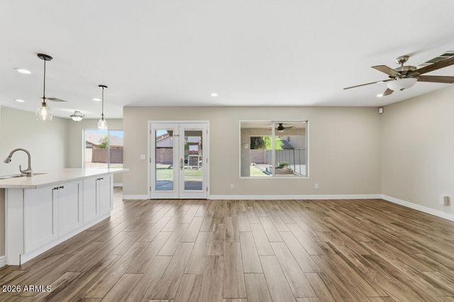 3165 W ZACHARY Drive, Phoenix, AZ 85027