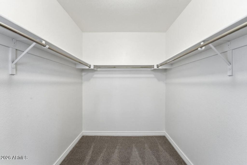 Image 33 of property listing at 3165 W ZACHARY Drive, Phoenix, AZ 85027
