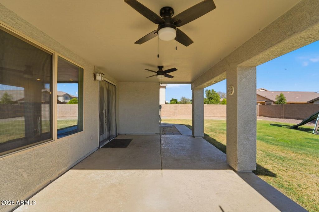 Image 47 of property listing at 3165 W ZACHARY Drive, Phoenix, AZ 85027
