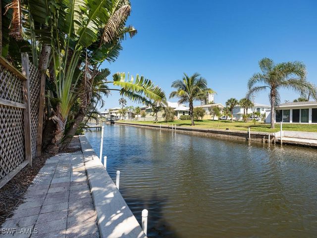 4738 Jackfish ST, Bonita Springs, FL 34134