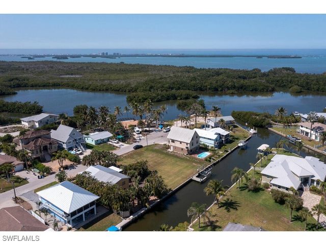 4738 Jackfish ST, Bonita Springs, FL 34134