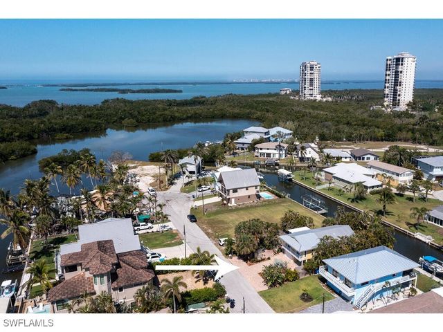 4738 Jackfish ST, Bonita Springs, FL 34134
