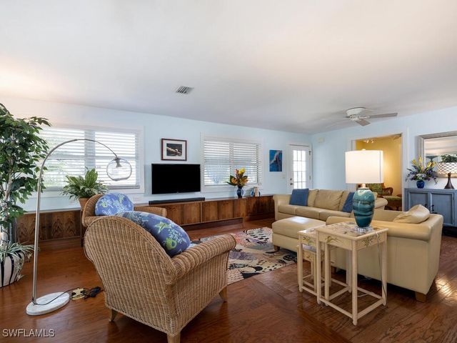 4738 Jackfish ST, Bonita Springs, FL 34134