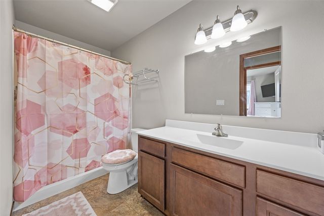 630 Doe Avenue, Tiffin, IA 52340
