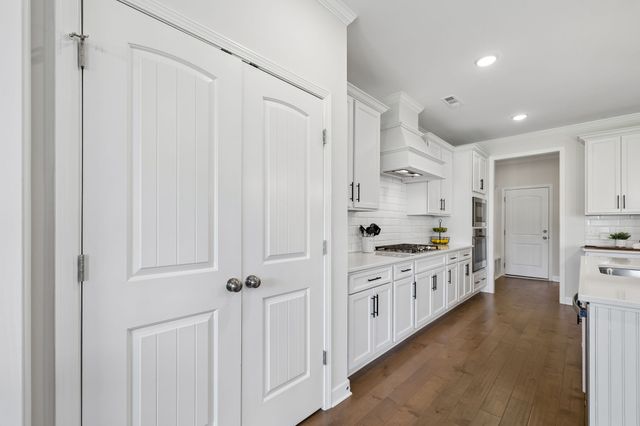 2310 Durham Trail Dr, Thompsons Station, TN 37179