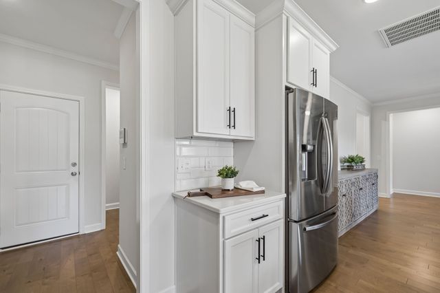 2310 Durham Trail Dr, Thompsons Station, TN 37179