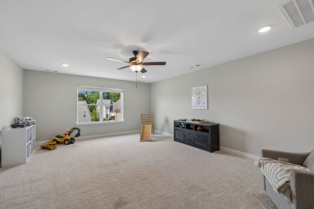 2310 Durham Trail Dr, Thompsons Station, TN 37179