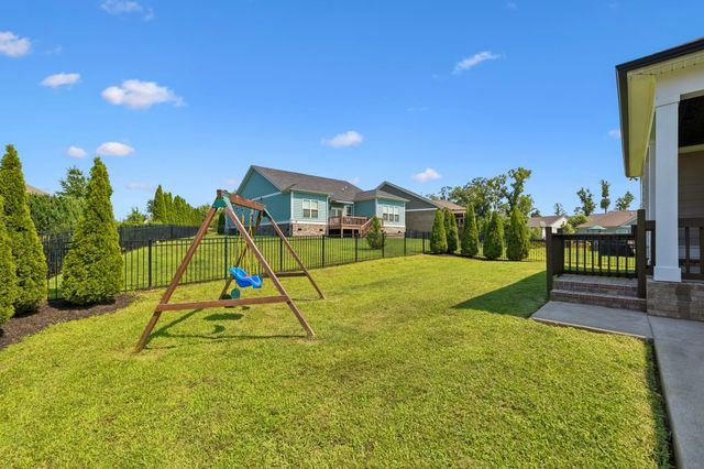 2310 Durham Trail Dr, Thompsons Station, TN 37179