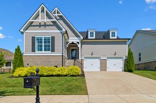 2310 Durham Trail Dr, Thompsons Station, TN 37179