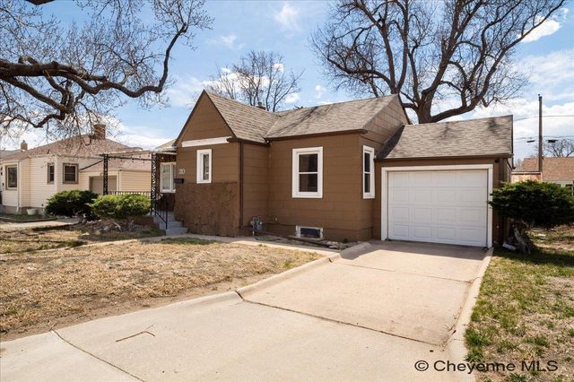 1731 E PERSHING BLVD, Cheyenne, WY 82001