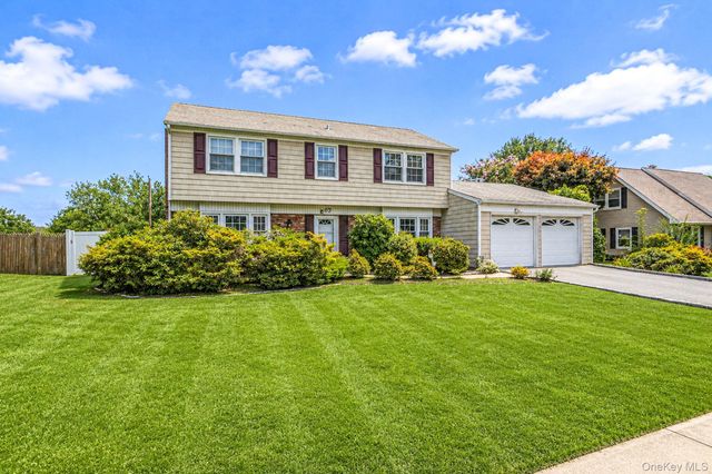 67 Lakeside Avenue, Lake Grove, NY 11755