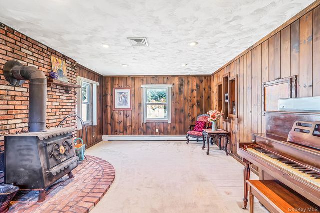 67 Lakeside Avenue, Lake Grove, NY 11755