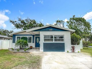 1899 MONTANA AVENUE NE, St Petersburg, FL 33703