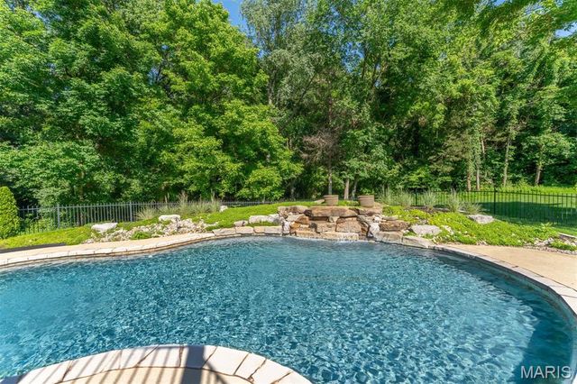 16702 Wills Trace, Wildwood, MO 63005