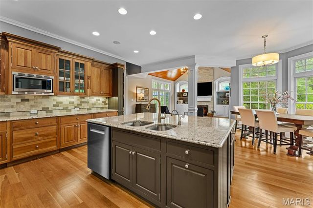 16702 Wills Trace, Wildwood, MO 63005