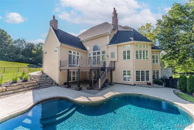 16702 Wills Trace, Wildwood, MO 63005