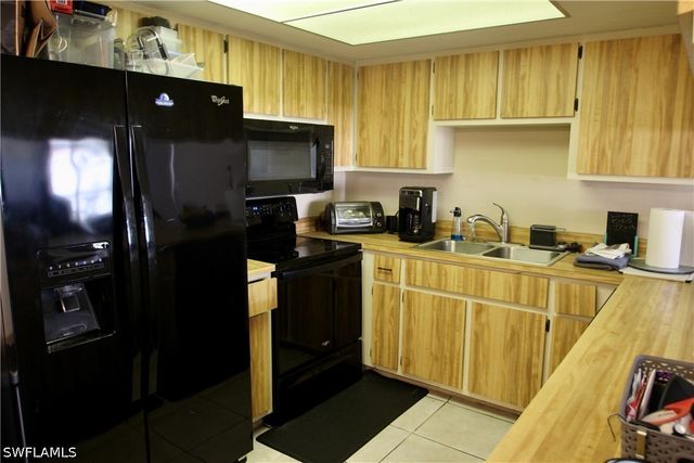 3808 SE 11th AVE A, Cape Coral, FL 33904