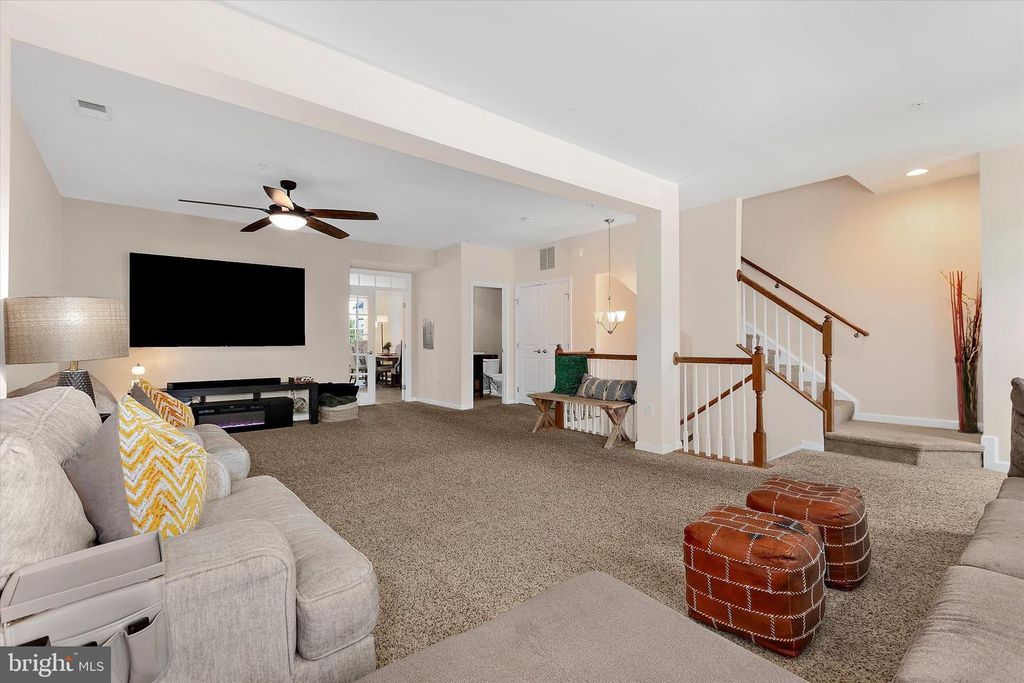 364 CHESSINGTON DR, Odenton, MD 21113