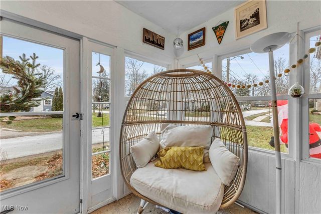 226 Sunset Road, Avon Lake, OH 44012