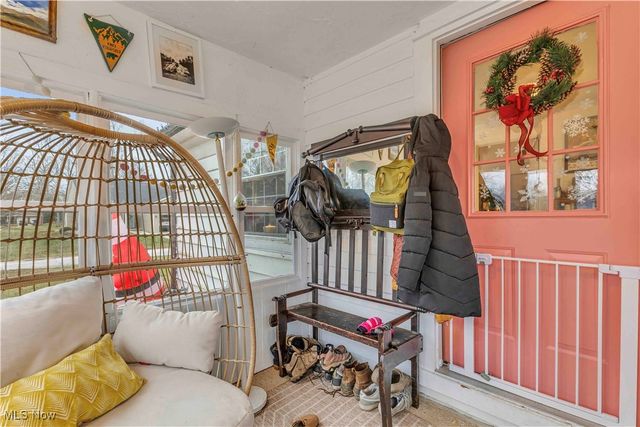 226 Sunset Road, Avon Lake, OH 44012