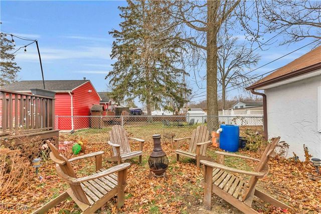 226 Sunset Road, Avon Lake, OH 44012