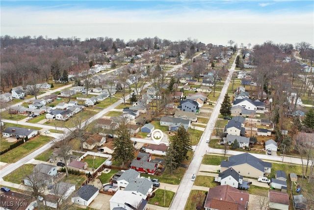 226 Sunset Road, Avon Lake, OH 44012