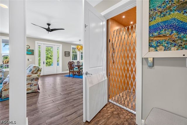 133 Butterknife PL, Sanibel, FL 33957