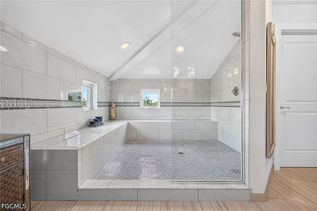 133 Butterknife PL, Sanibel, FL 33957