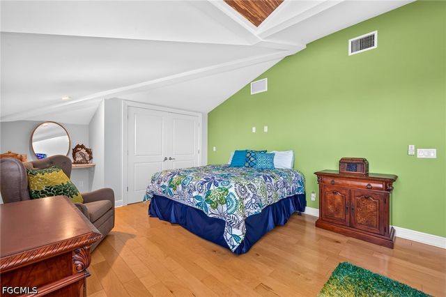 133 Butterknife PL, Sanibel, FL 33957