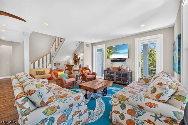 133 Butterknife PL, Sanibel, FL 33957