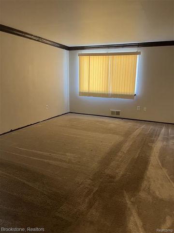 25006 Chambley Drive, Southfield, MI 48034
