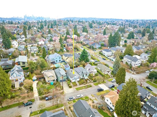113 NE 60th Street, Seattle, WA 98115