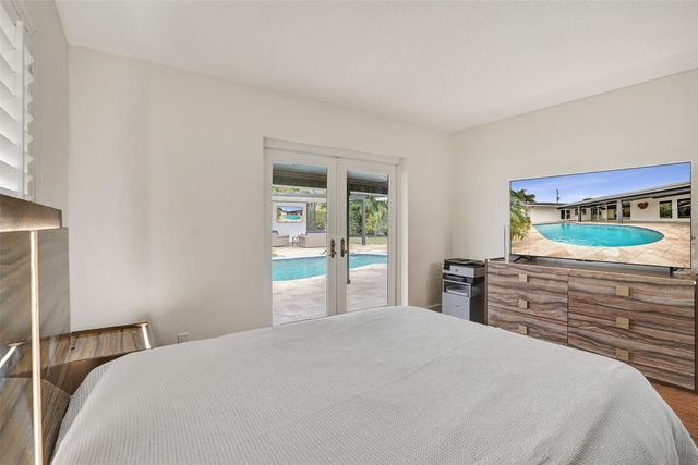 1420 SE 13th Street, Deerfield Beach, FL 33441