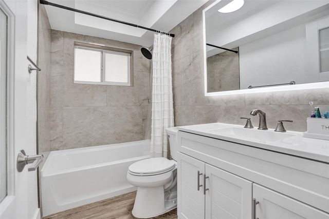 1420 SE 13th Street, Deerfield Beach, FL 33441