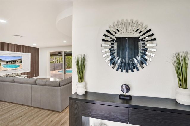 1420 SE 13th Street, Deerfield Beach, FL 33441