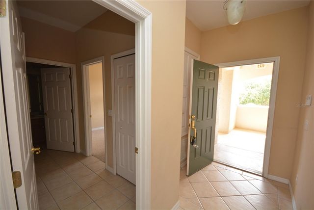 9441 MYRTLE CREEK LANE 215, Orlando, FL 32832