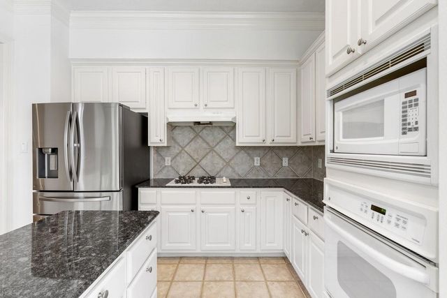 5913 Dolores Street B, Houston, TX 77057