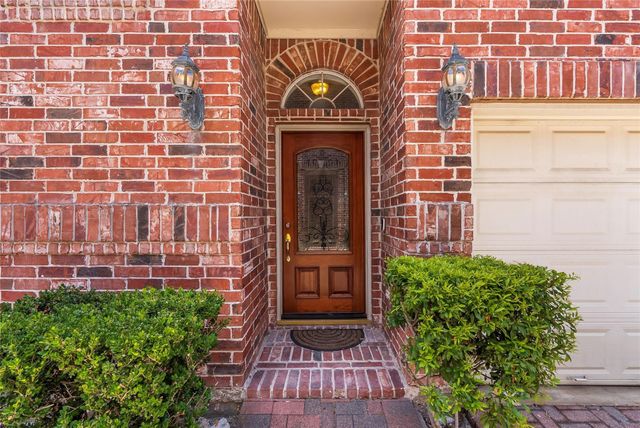5913 Dolores Street B, Houston, TX 77057