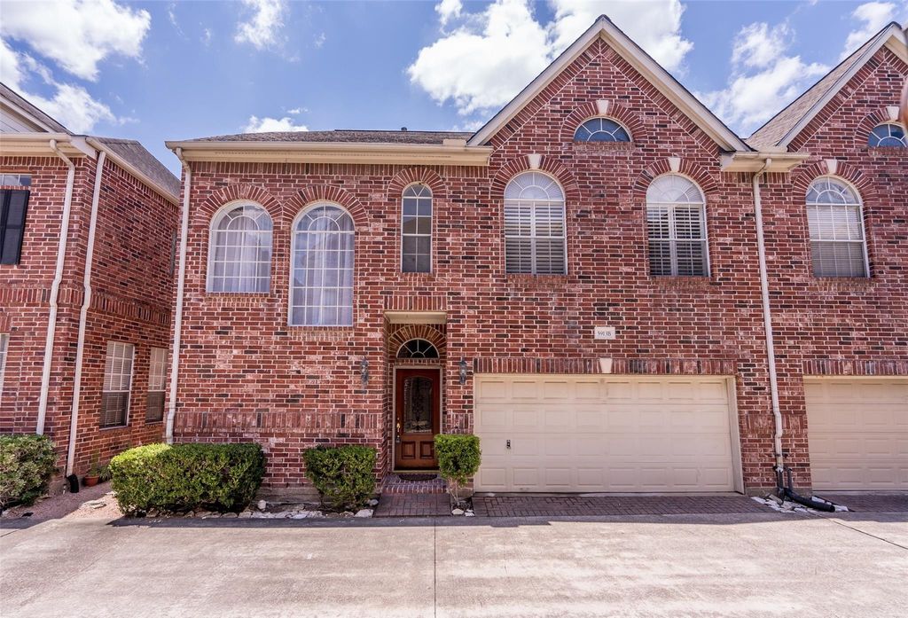 5913 Dolores Street B, Houston, TX 77057