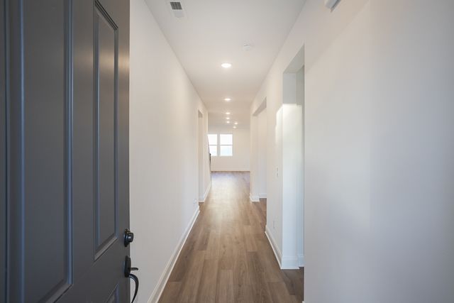 2366 Williamsport Landing, Columbia, TN 38401