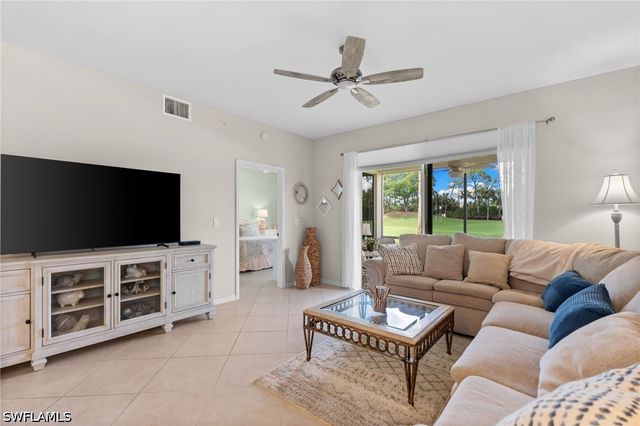 2335 Carrington CT 104, Naples, FL 34109