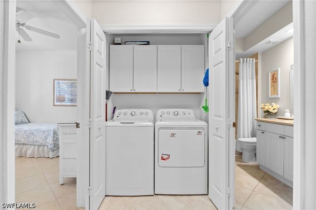 2335 Carrington CT 104, Naples, FL 34109