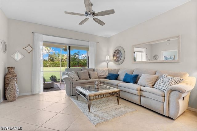 2335 Carrington CT 104, Naples, FL 34109