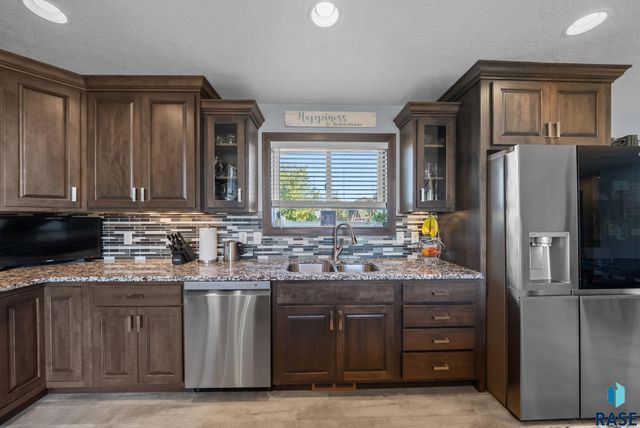 104 Tiger St Street, Harrisburg, SD 57032