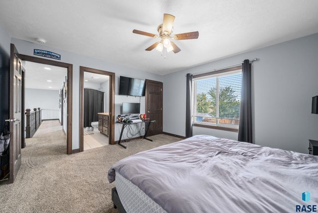 104 Tiger St Street, Harrisburg, SD 57032